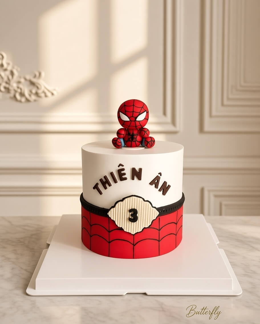 Spiderman classic cake 